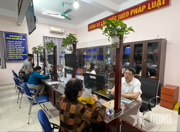 Phường Phú Diễn đẩy mạnh chuyển đổi số